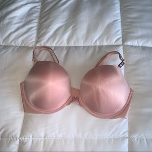 SEXY ILLUSIONS BY VICTORIA'S SECRET Push-Up Bra NWT